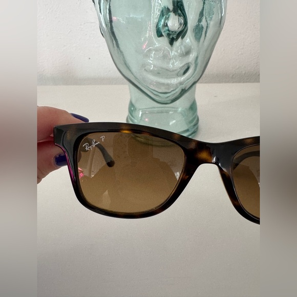 Classic Ray-Ban Wayfarer Sunglasses RB 4640 Polarized Tortoise With Case - Picture 12 of 16